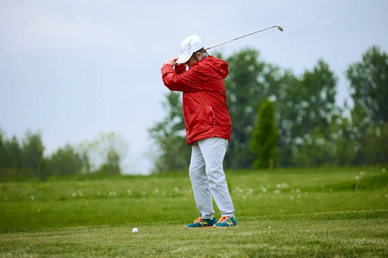 golf 4 OLIOS Kato